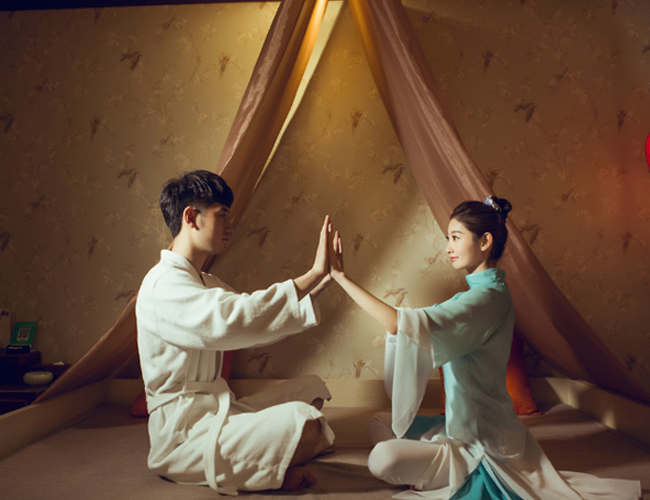 苏州相城区水疗与创造力：当大脑在漂浮中重启